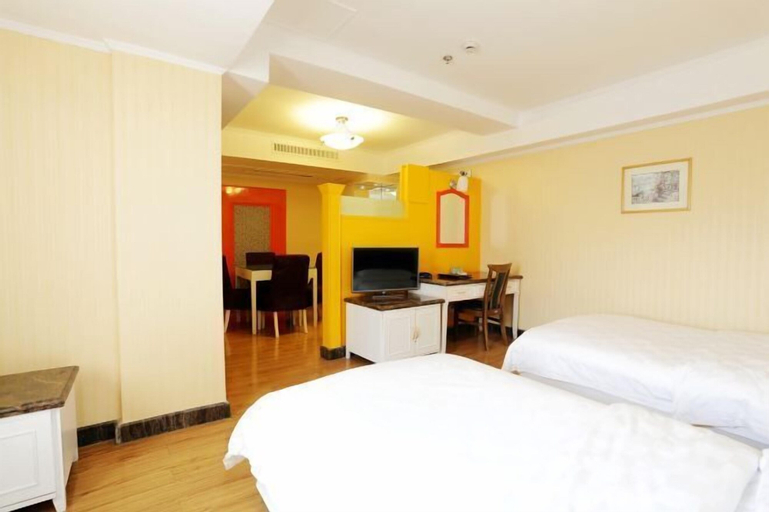 Bedroom 17