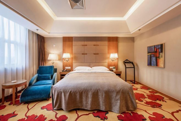 Bedroom 3, Wuzhou International Hotel, Yulin