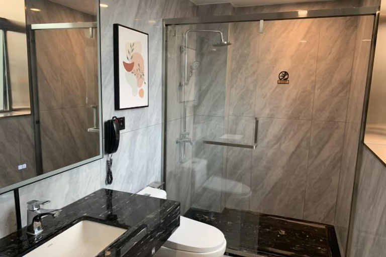 Bathroom 3