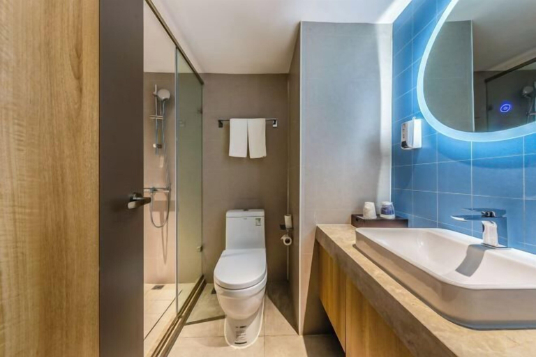 Bathroom 3, Home Inn Neo (Kunming Nanping Pedestrian Street, Dongfeng Square Metro Station), Kunming