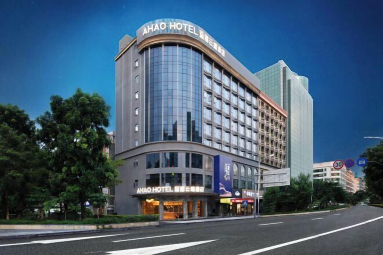 Exterior & Views 2, Blueprint Cloud Hotel (Shenzhen Longcheng Plaza subway station store), Shenzhen
