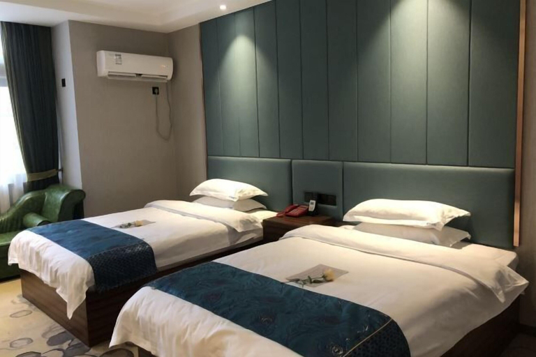 Bedroom 3, Yoron Hotel, Nanchang