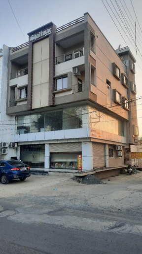 Others 3, Hotel shalimar, Ujjain
