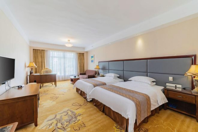 Bedroom 8