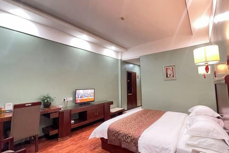 Bedroom 3, Shengshi Hongbang Hotel, Nujiang Lisu