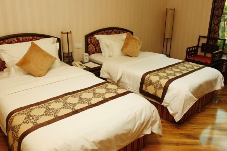 Bedroom 3, Yannanfei Weilong Hotel, Meizhou