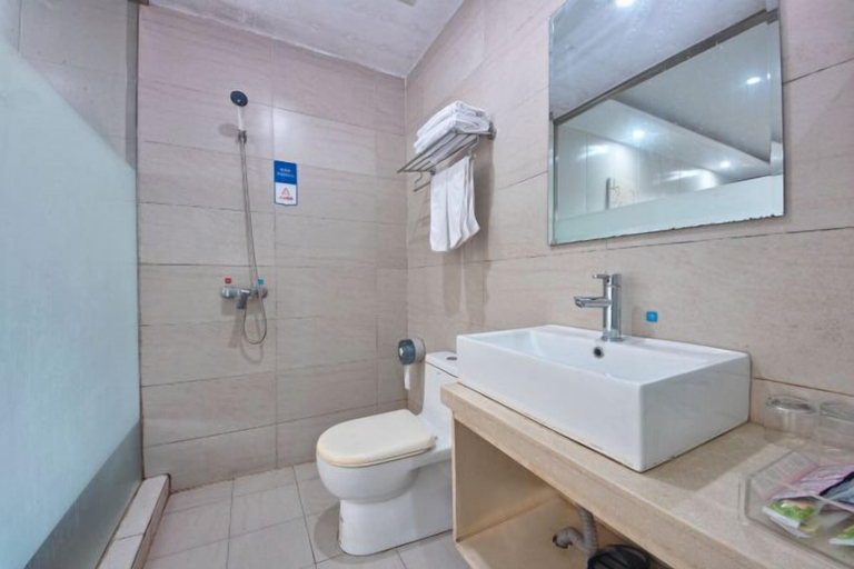 Bathroom 4, Pebble Motel Cloud Hotel (Chaohu Wanda Plaza), Chaohu