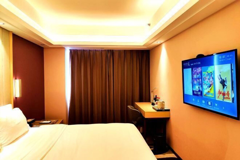 Bedroom 3, Zhongfa Hotel, Yueyang