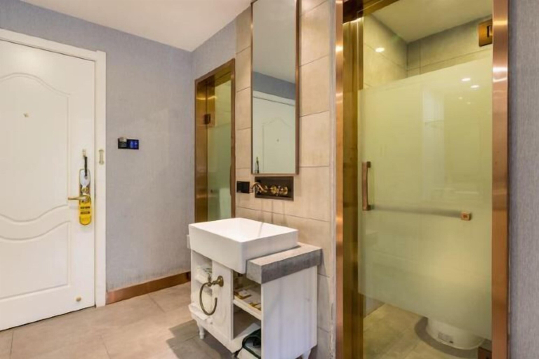 Bathroom 1, Dun Huang Shangheyijing Hotel, Jiuquan