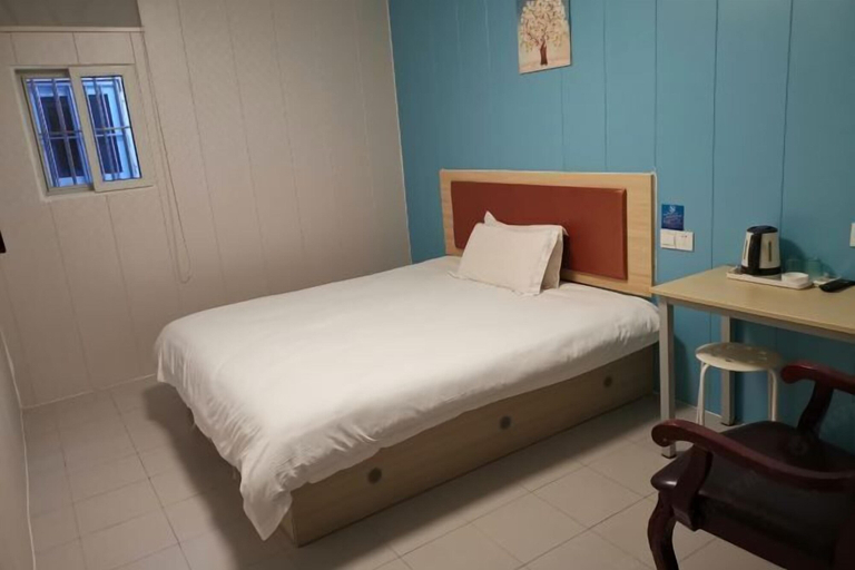 Bedroom 3, Baishijie Hotel, Shantou
