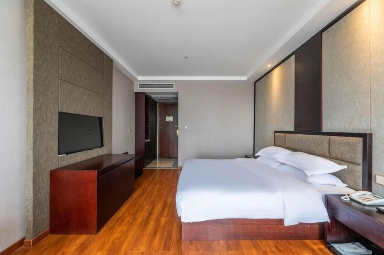 Bedroom 16
