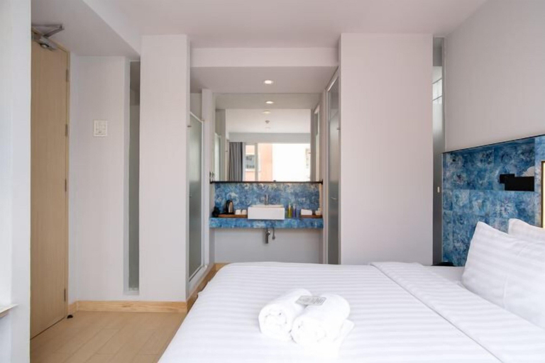 Bedroom 12