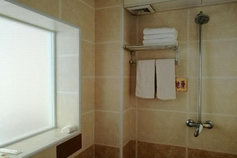 Bathroom 3, BHBG, Qiqihar