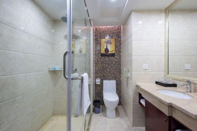 Bathroom 4, Hengsheng International Hotel, Jinhua