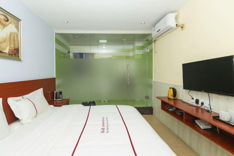 Bedroom 8