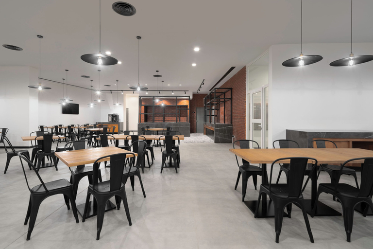 Food & Drinks 5, Park Inn by Radisson Makkah Thakher Algharbi, Makkah