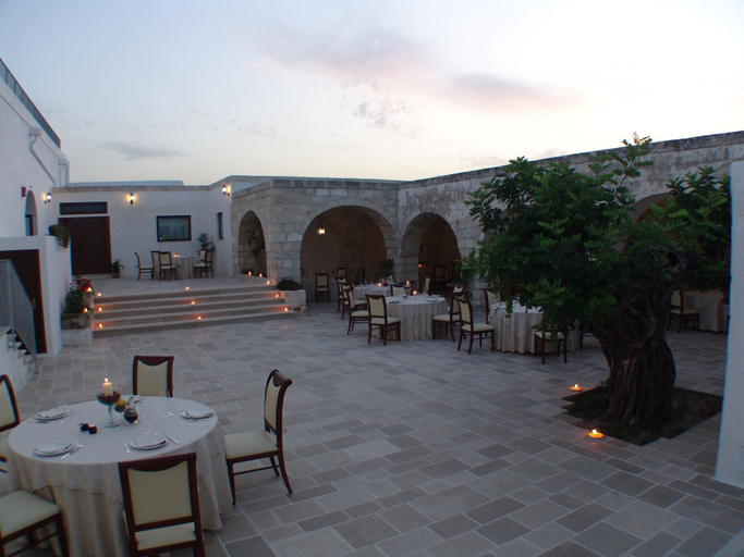 Food & Drinks 5, Masseria Fortificata Donnaloia, Bari