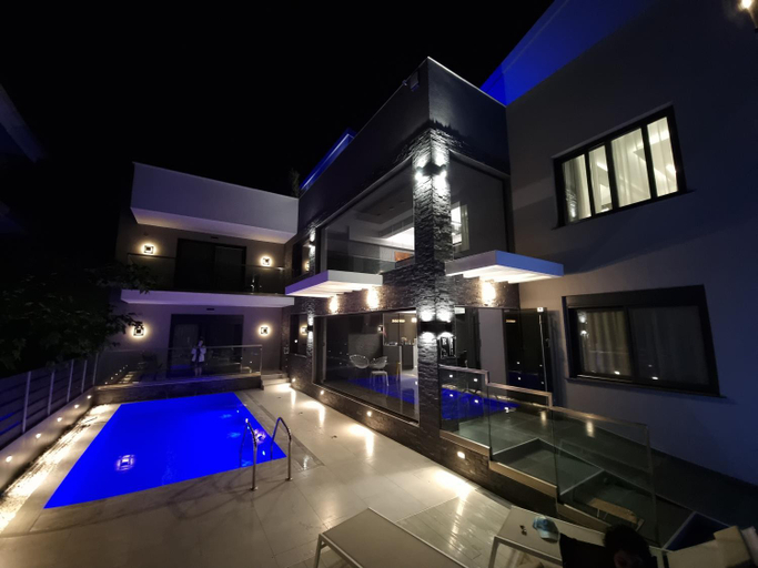 Sport & Beauty 2, LUXSUITES, East Macedonia and Thrace