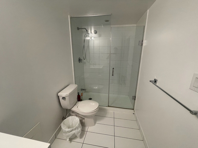 Bathroom 3, Toronto downtown suites, Toronto