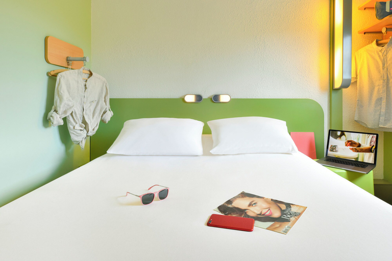 Bedroom 3, ibis budget Beaune, Côte-d'Or
