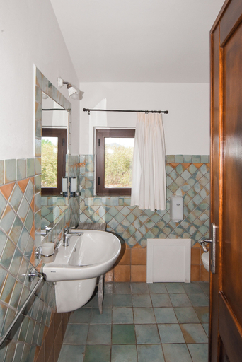 Bathroom 5, Agriturismo Guthiddai, Nuoro