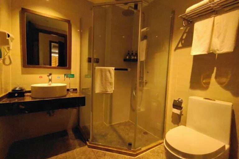 Bathroom 4, Hai'an Yueshe Boutique Hotel, Wenzhou
