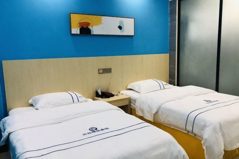 Bedroom 6