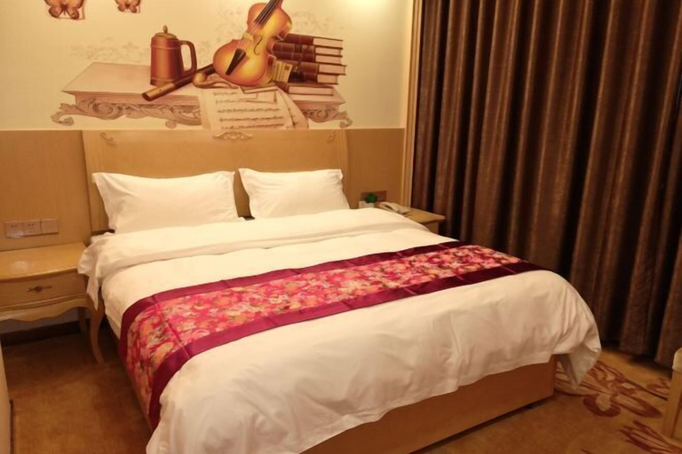 Bedroom 3, Wanxiang Hotel (Qinzhou Lingshan), Qinzhou