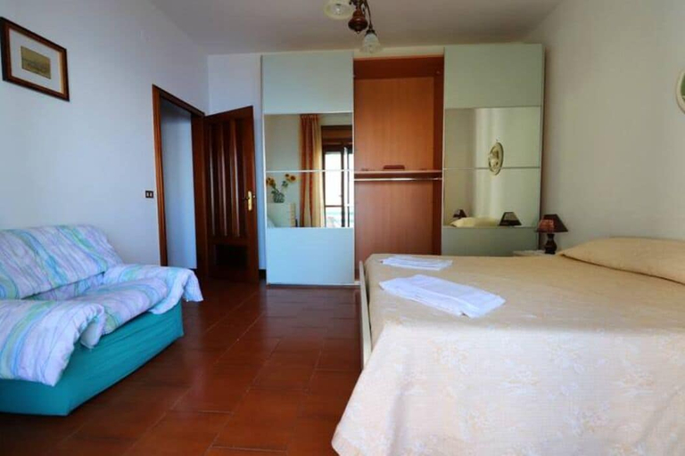 Bedroom 3, Villa Del Moro, Salerno