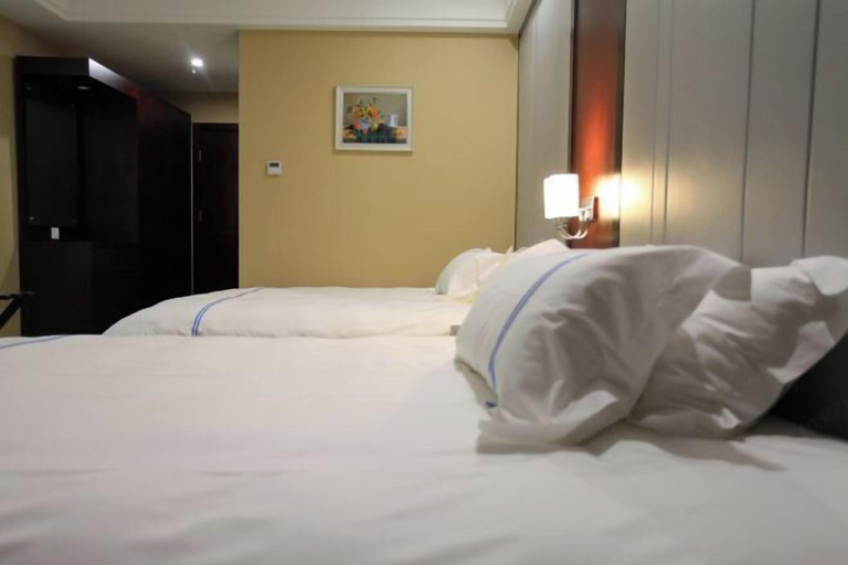 Bedroom 2, Jinlihua Hotel, Suzhou