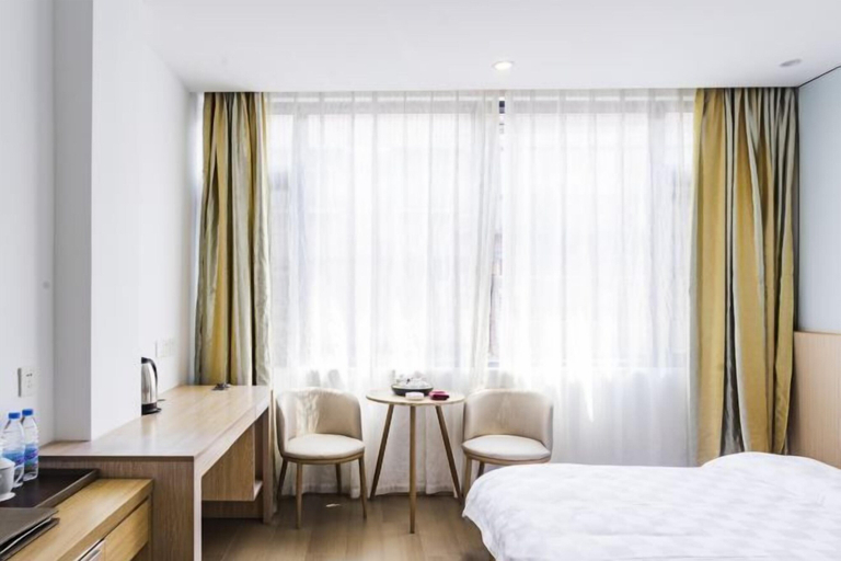 Bedroom 4, Wuyishan Juzhen Hotel, Nanping