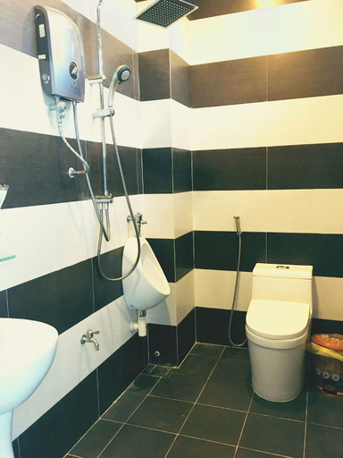 Bathroom 4, Dream Flower Homestay Hoi An, Da Nang