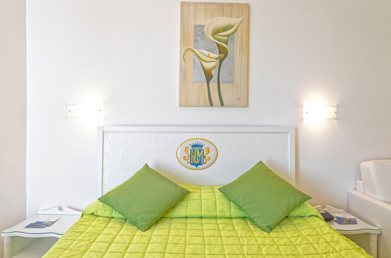 Bedroom 3, Hotel La Madonnina, Napoli