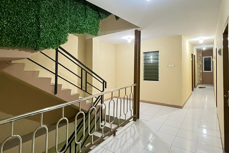 Others 4, FeySha Guest House Mitra RedDoorz, West Jakarta