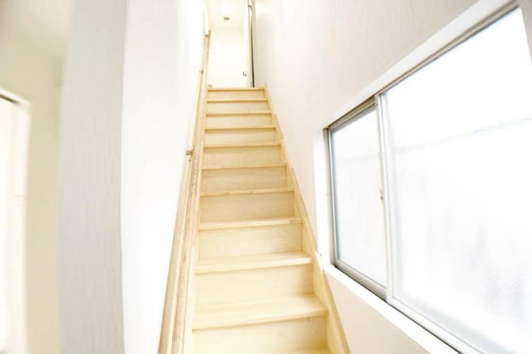 Others 4, Sunstay - Shinbamba 1, Shinagawa