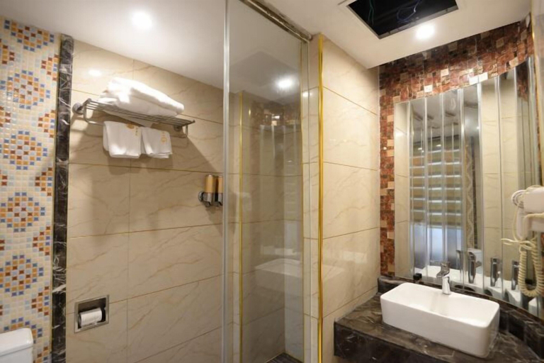 Bathroom 4, Yuedu Holiday Hotel, Yichun