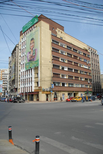Others 4, Belvedere, Municipiul Bucuresti