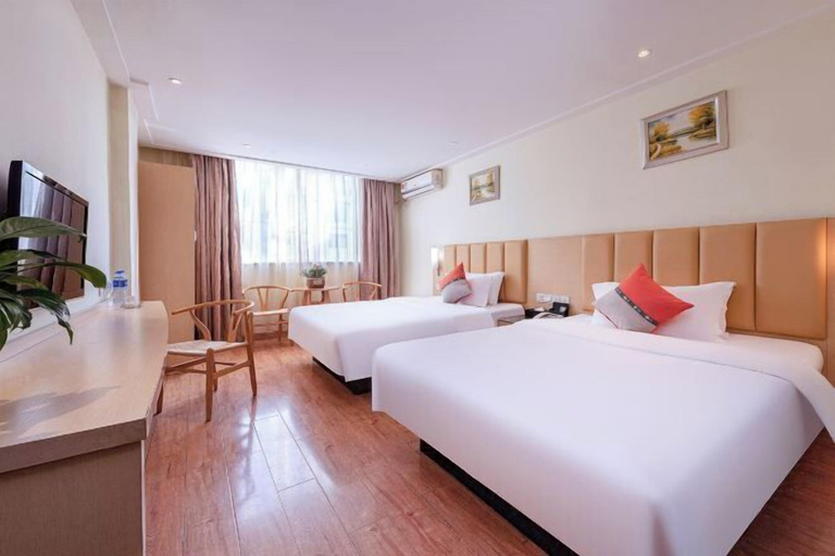 Bedroom 3, Red Lantern Traders Hotel, Nanning