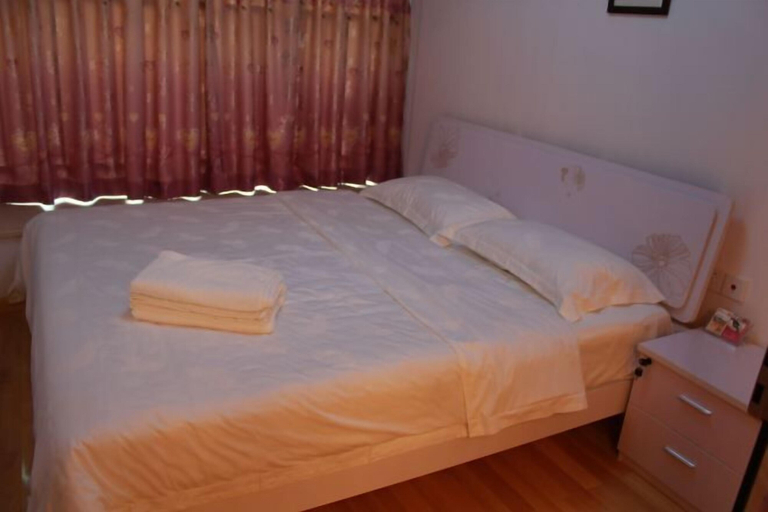 Bedroom 29
