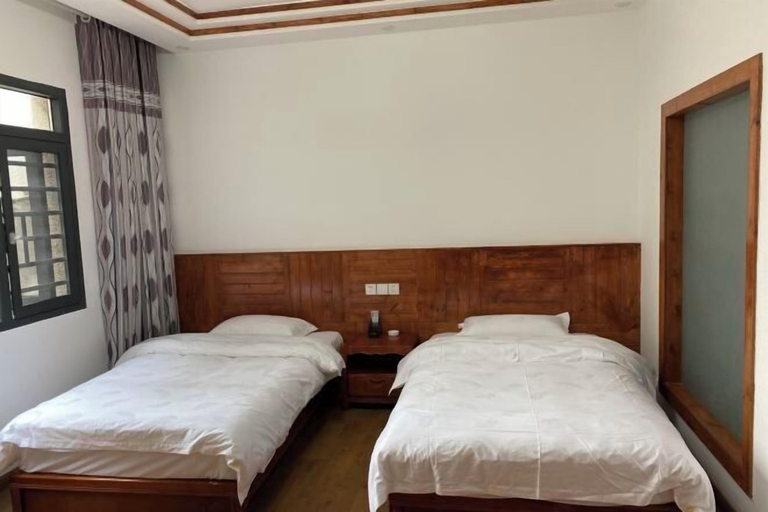 Bedroom 3, Happy Heart Inn, Bijie