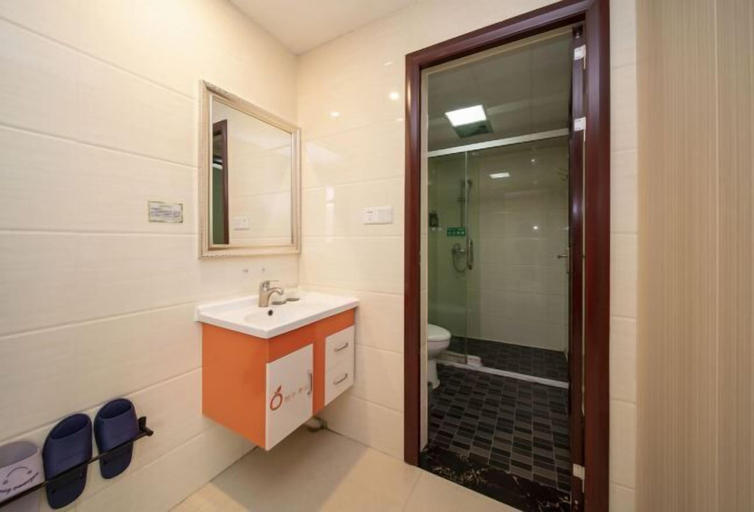 Bathroom 3, Orange Hotel, Chenzhou