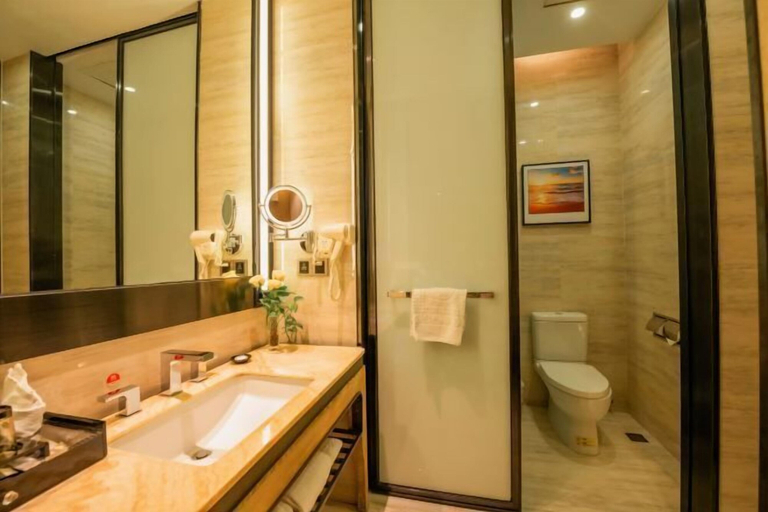 Bathroom 4, Garden Hotel, Jiangmen
