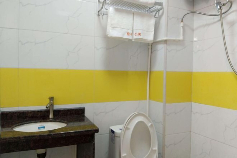 Bathroom 8