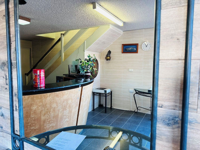 Others 4, Venus Resort, Wyong - South and West