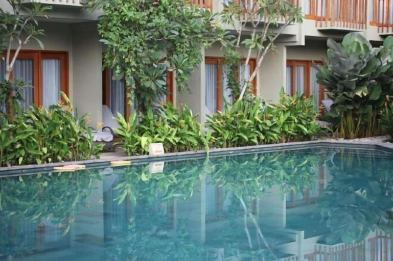 Swimming Pool 19