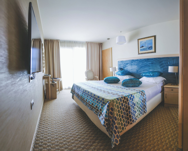 Bedroom 2, Carmen International Hotel, Mangalia