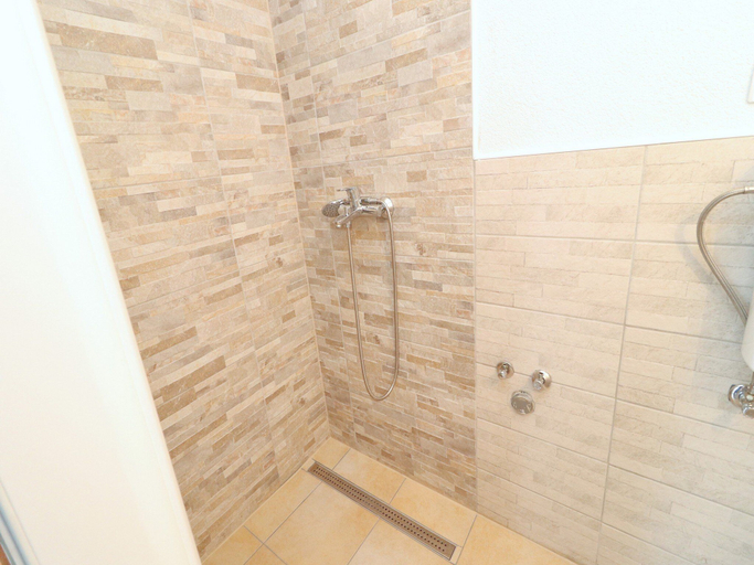 Bathroom 3, Marconi Charming Apartments, Vela Luka