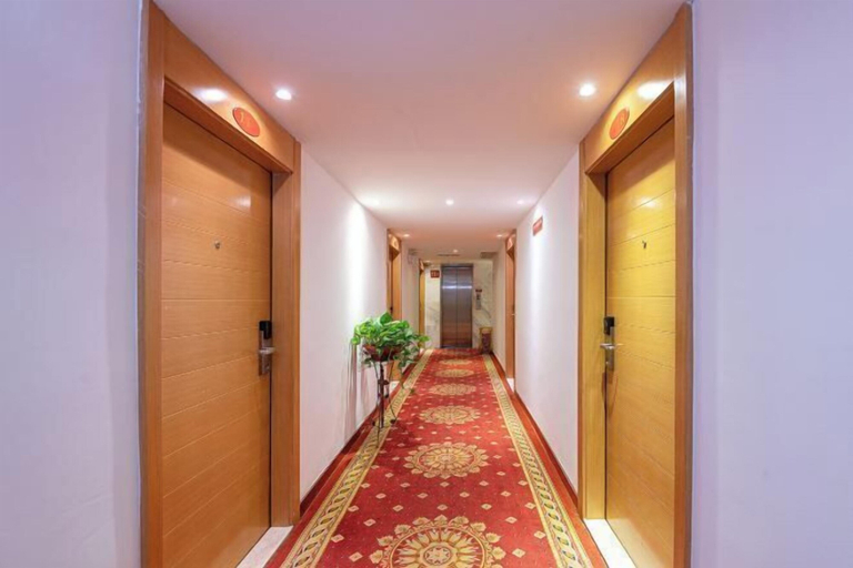 Others 4, Red Lantern Traders Hotel, Nanning