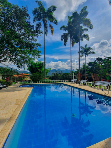 Others 5, Lake View Family Cabin, Pereira