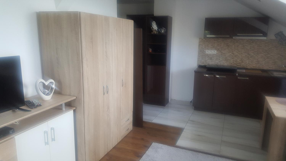 Others 3, Apartman Zlata rybka, Nové Zámky